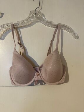 Victoria's Secret Light Blush Padded T-Shirt Bra with Dot Detail